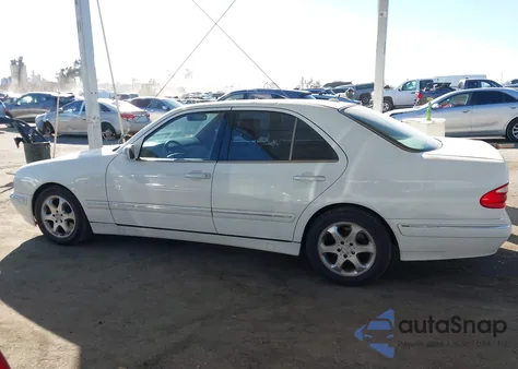 2002 Mercedes-Benz E 320 Special Edition из США, поврежденный, VIN WDBJF65J32B487983